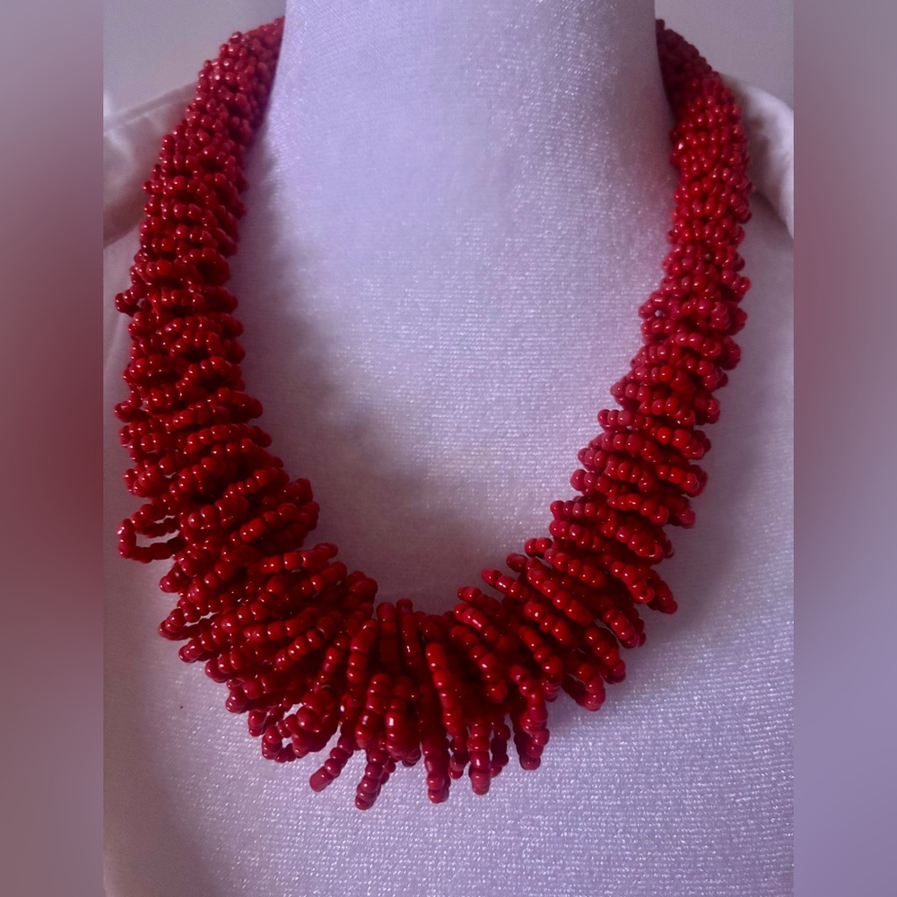 Seed Bead Necklace NWOT - Picture 2 of 10